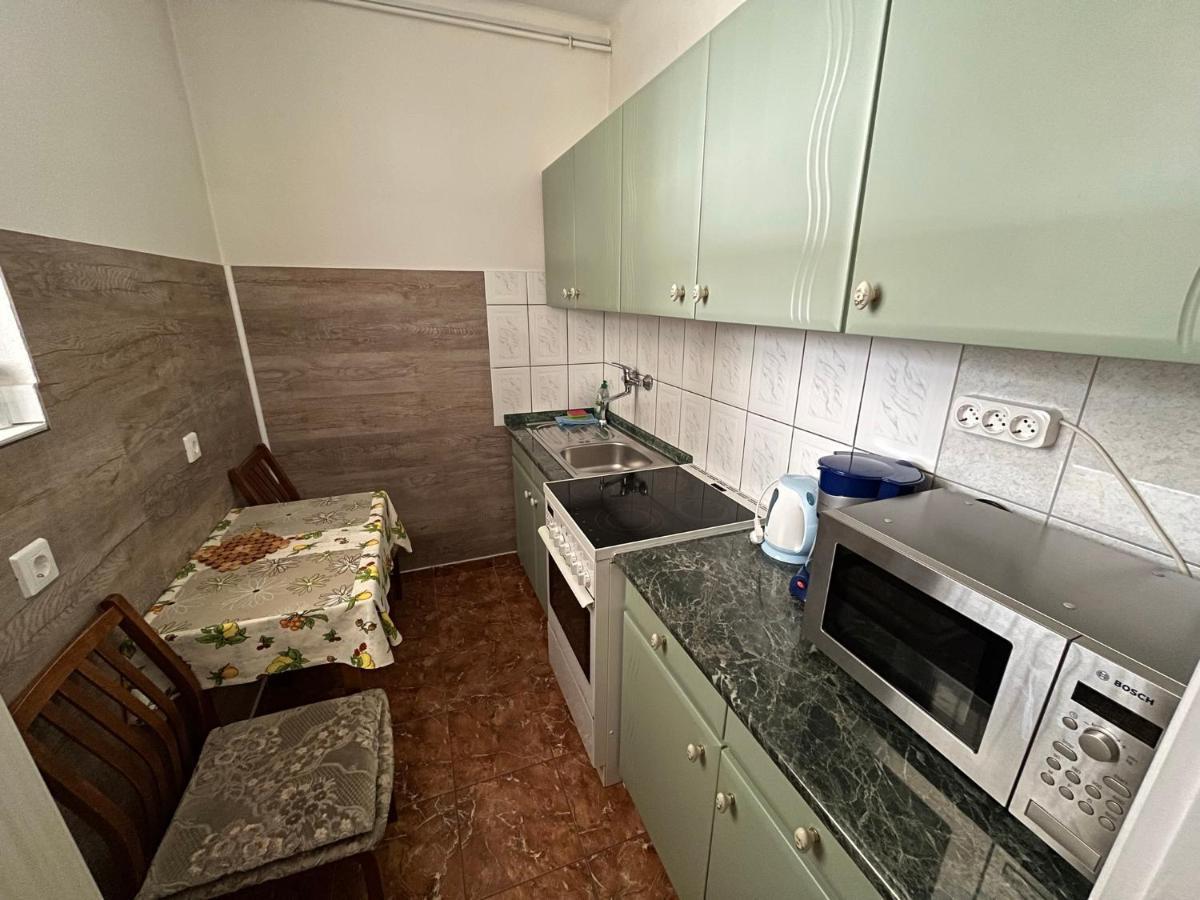 Karolin Apartman Buk Exterior foto