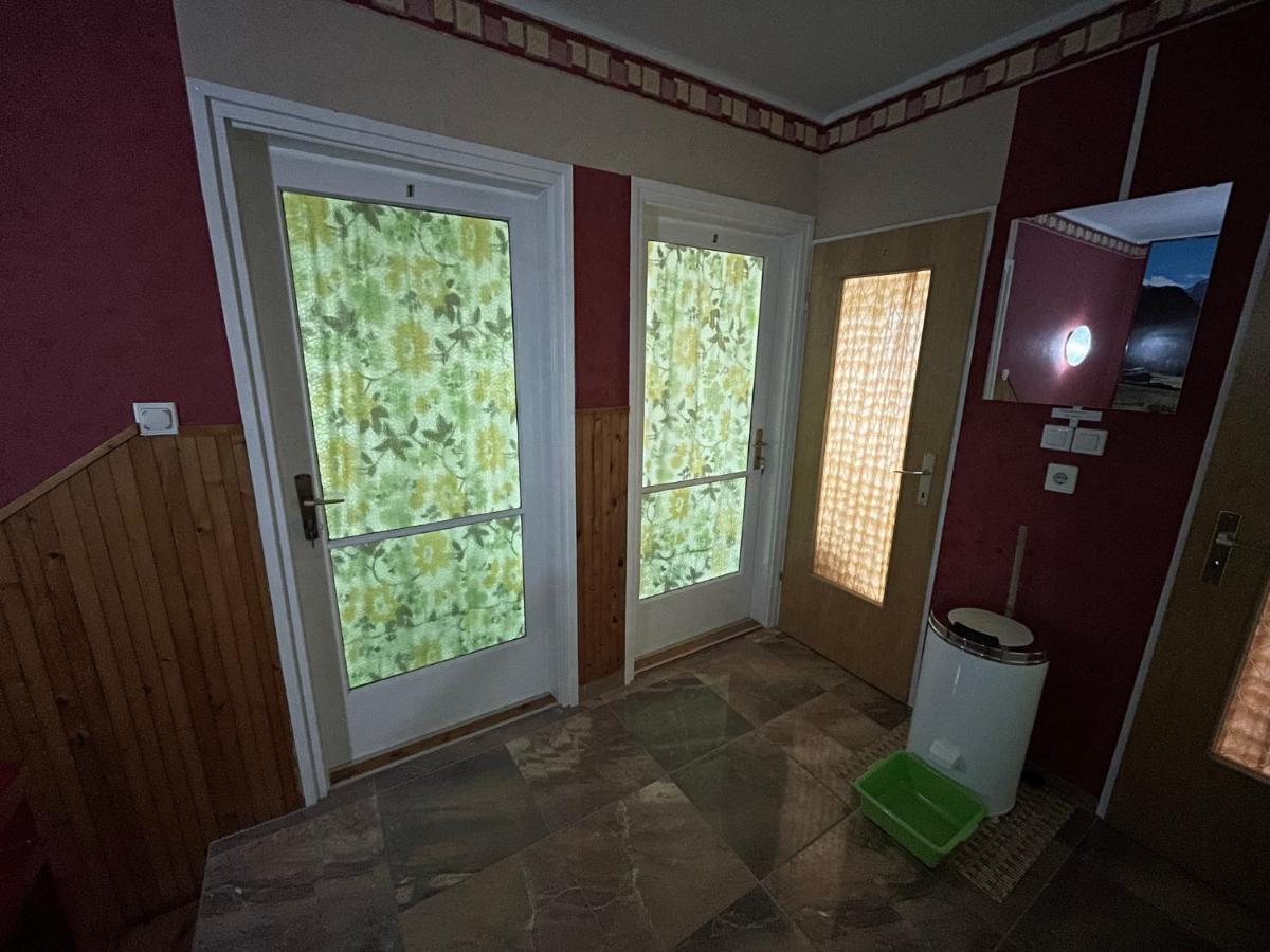Karolin Apartman Buk Exterior foto