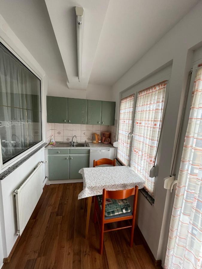 Karolin Apartman Buk Exterior foto